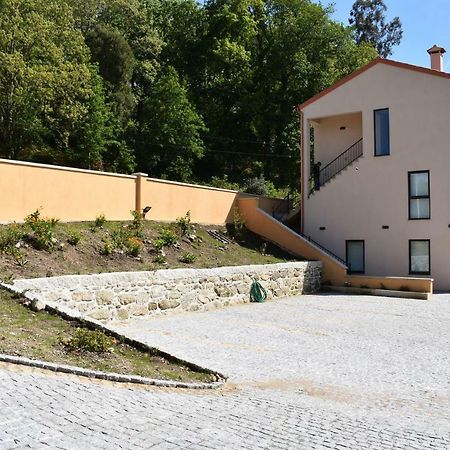 Apartamentos Compostela Lobios Buitenkant foto