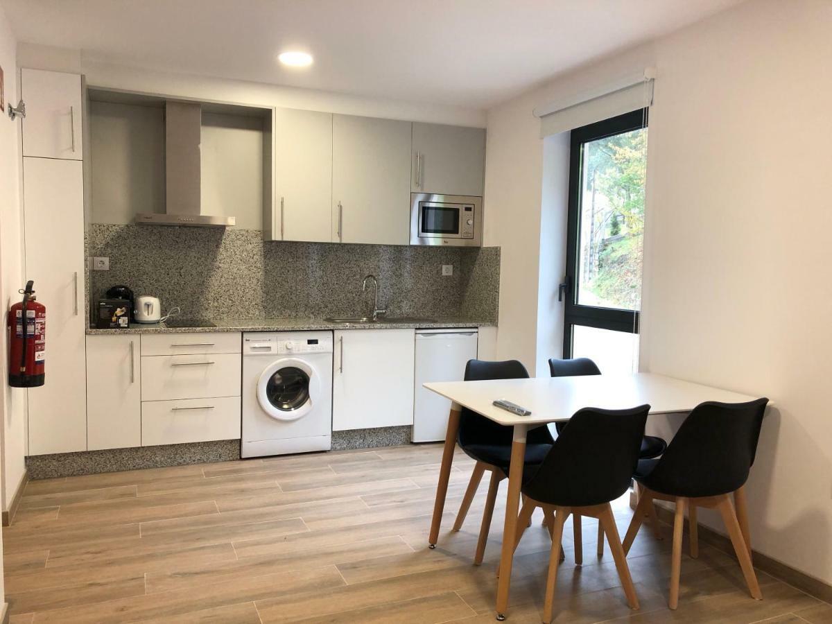 Apartamentos Compostela Lobios Buitenkant foto