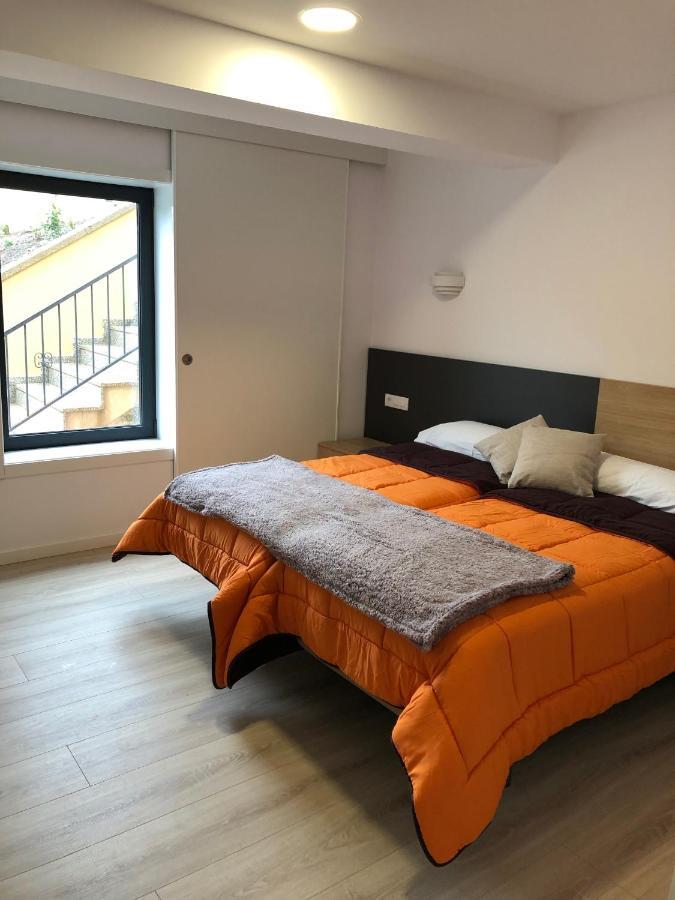 Apartamentos Compostela Lobios Buitenkant foto